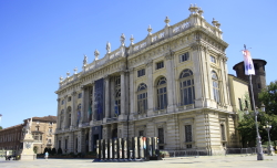 images/palazzo_madama_e_casaforte_degli_acaja_10_piazza_castello_torino.jpg